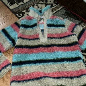 3/4 Zip-Up Pullover. Small 100% polyester. Soft and comfy! Beautiful colors